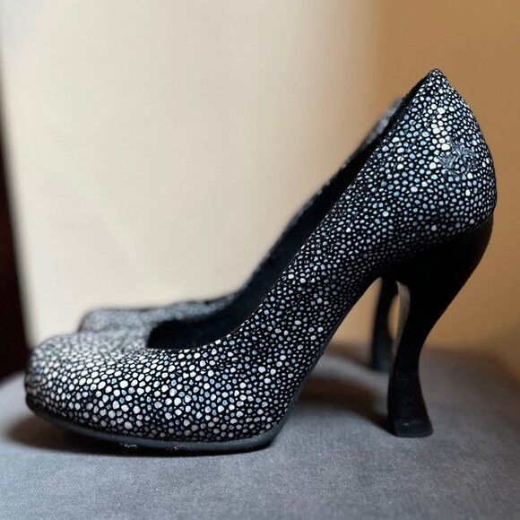 Fluevog - Paris Devilfish Shoes - Picture 2 of 6